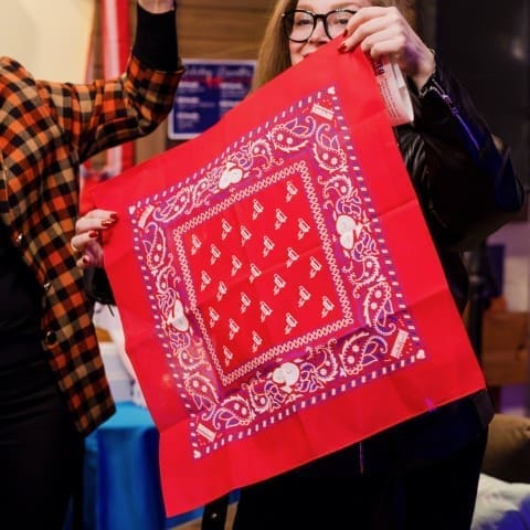 divorced woman bandana 1 (Small)